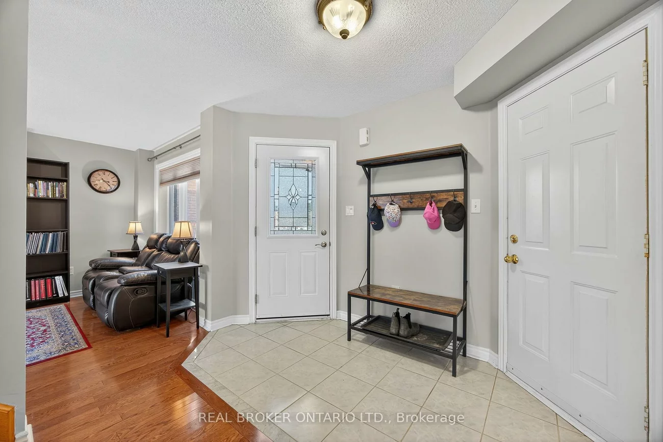 115, Birchwood, East Bayfield, Barrie