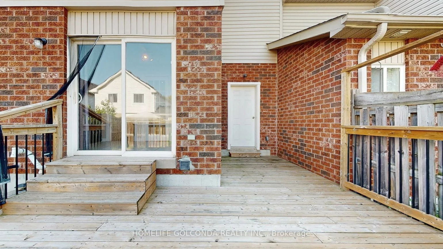 21, Bentley, 400 West, Barrie
