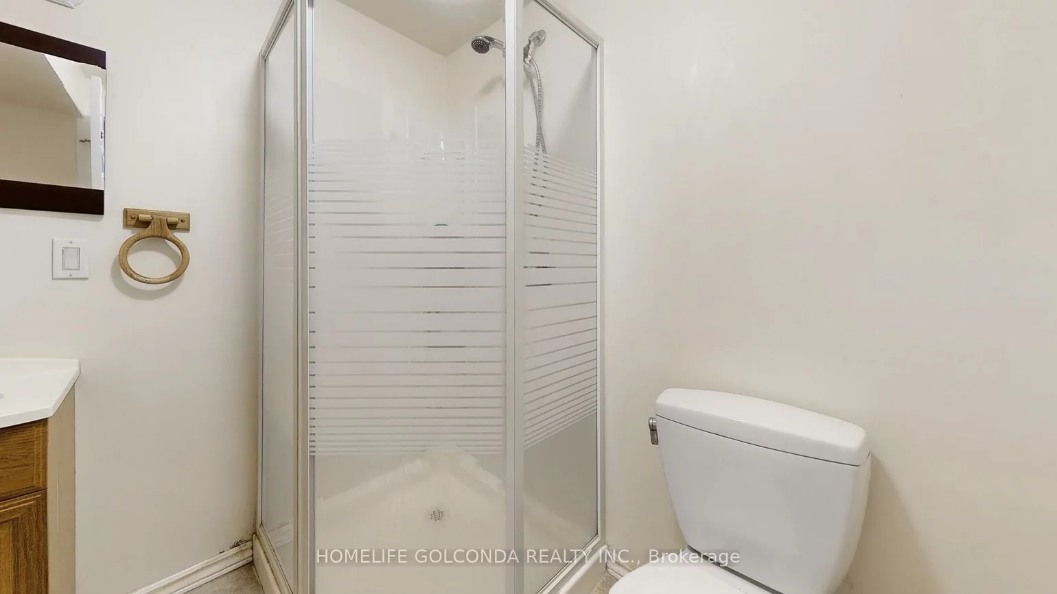 21, Bentley, 400 West, Barrie