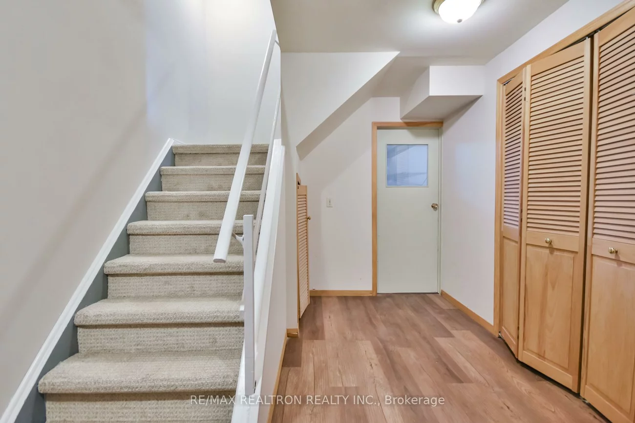 54, Carruthers, Grove East, Barrie