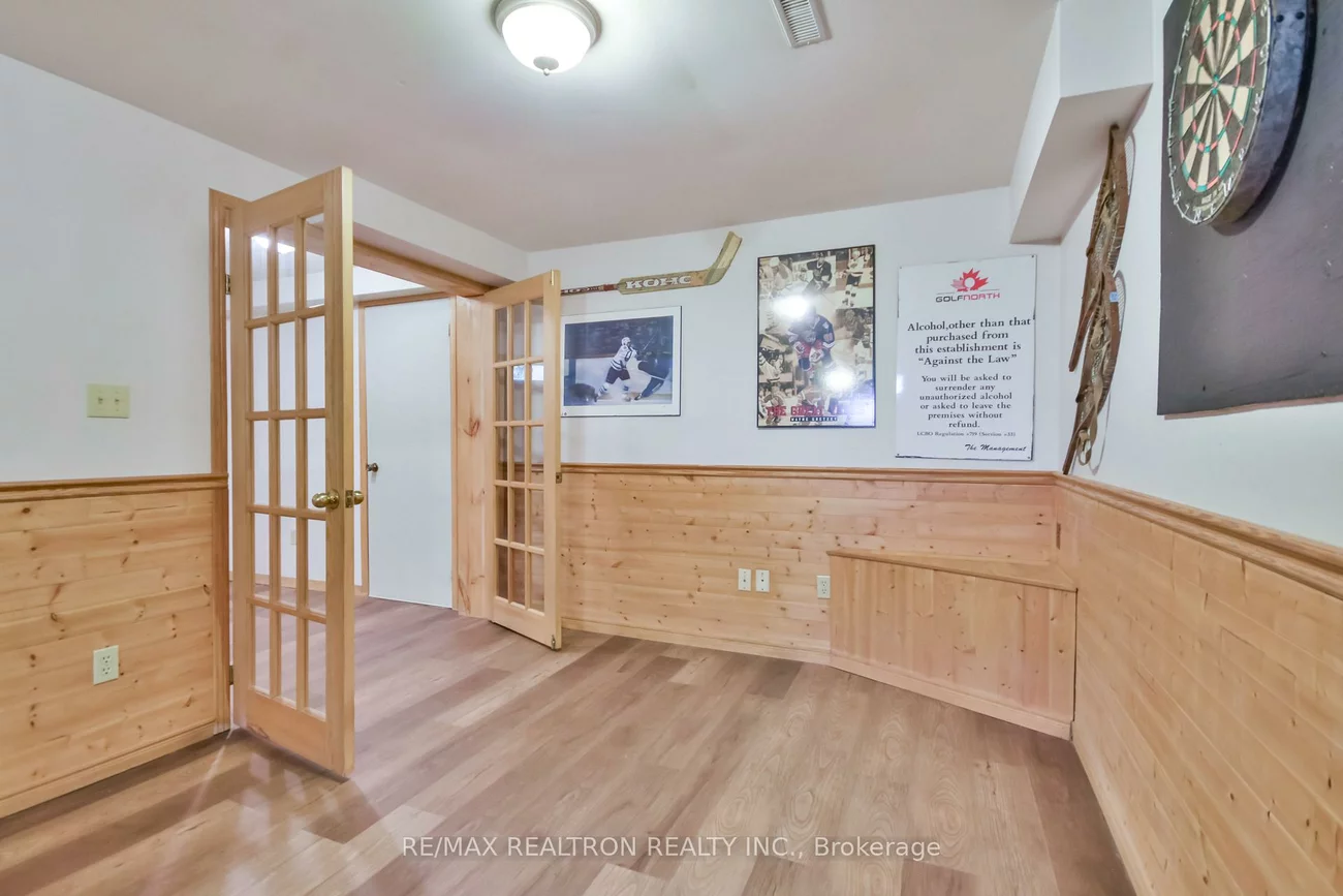 54, Carruthers, Grove East, Barrie