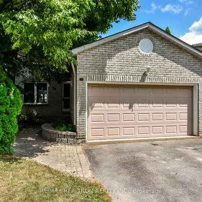 54, Carruthers, Grove East, Barrie
