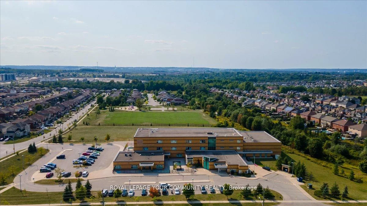 181, Succession, Innis-Shore, Barrie