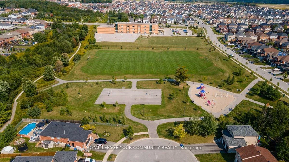181, Succession, Innis-Shore, Barrie