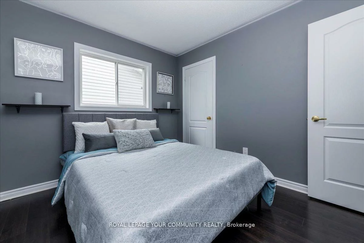 181, Succession, Innis-Shore, Barrie