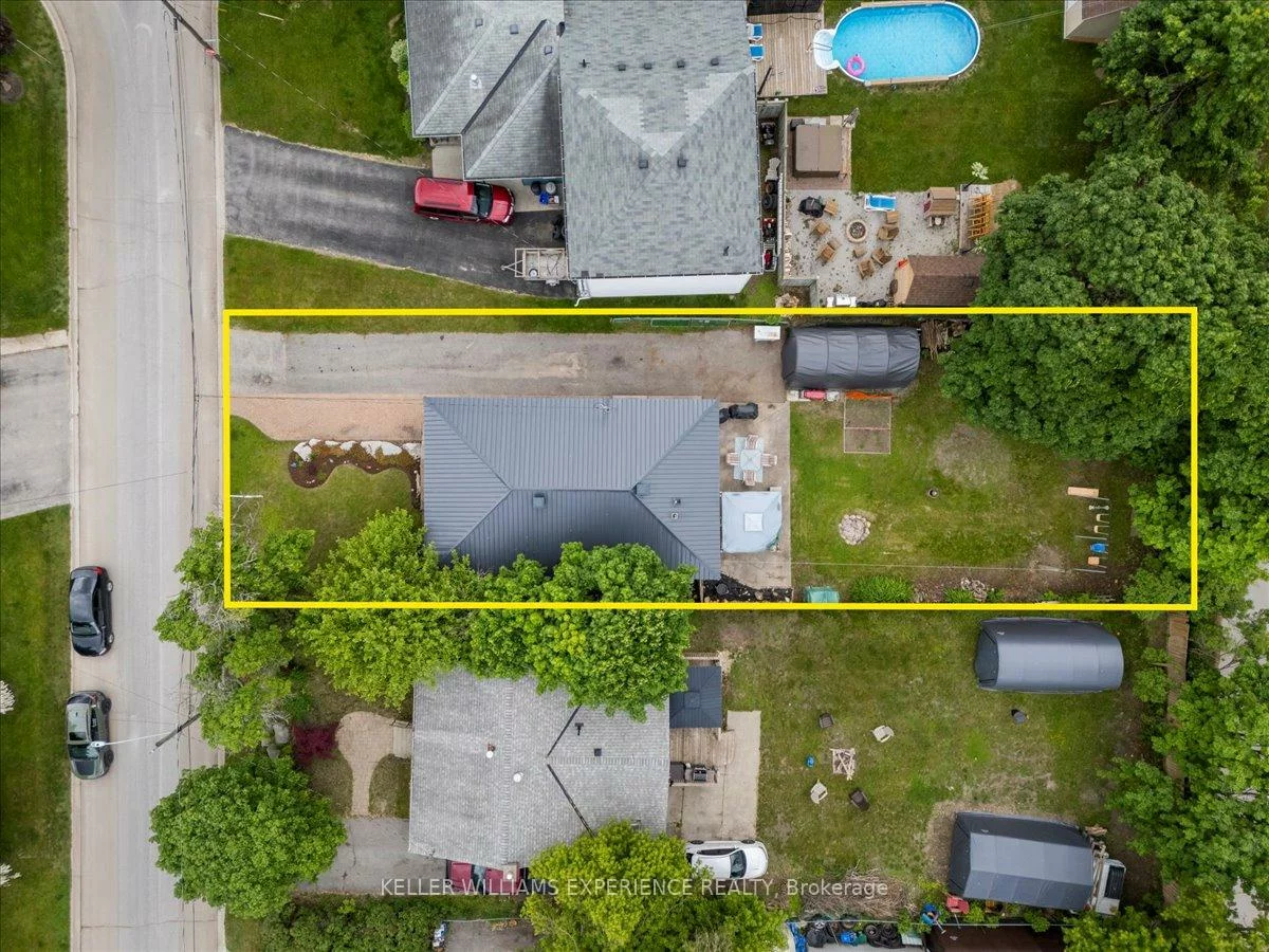 227, Southview, South Shore, Barrie