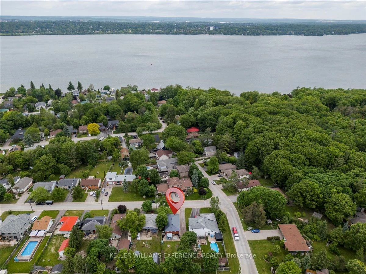 227, Southview, South Shore, Barrie