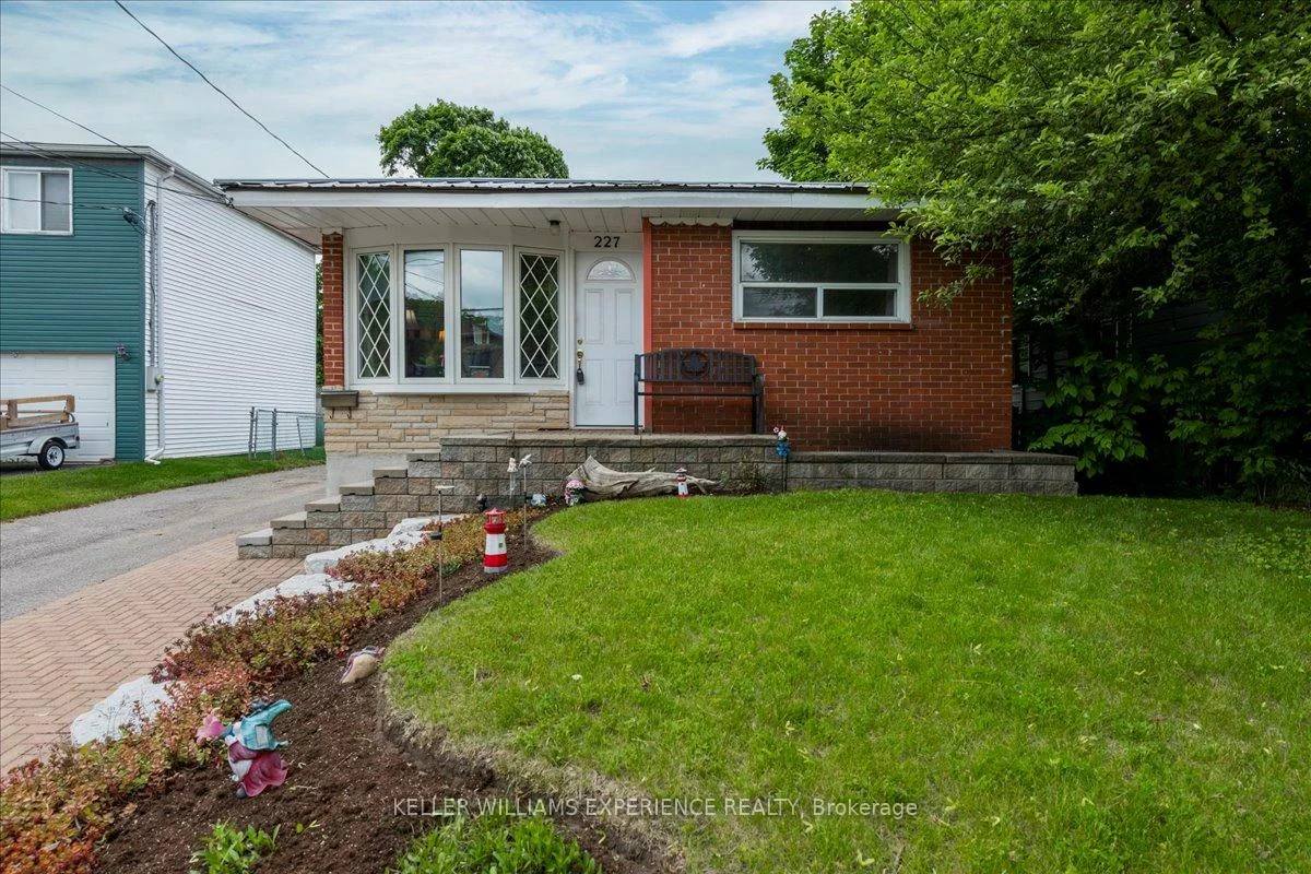 227, Southview, South Shore, Barrie