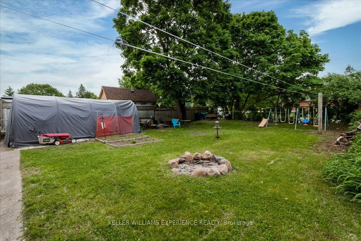 227, Southview, South Shore, Barrie