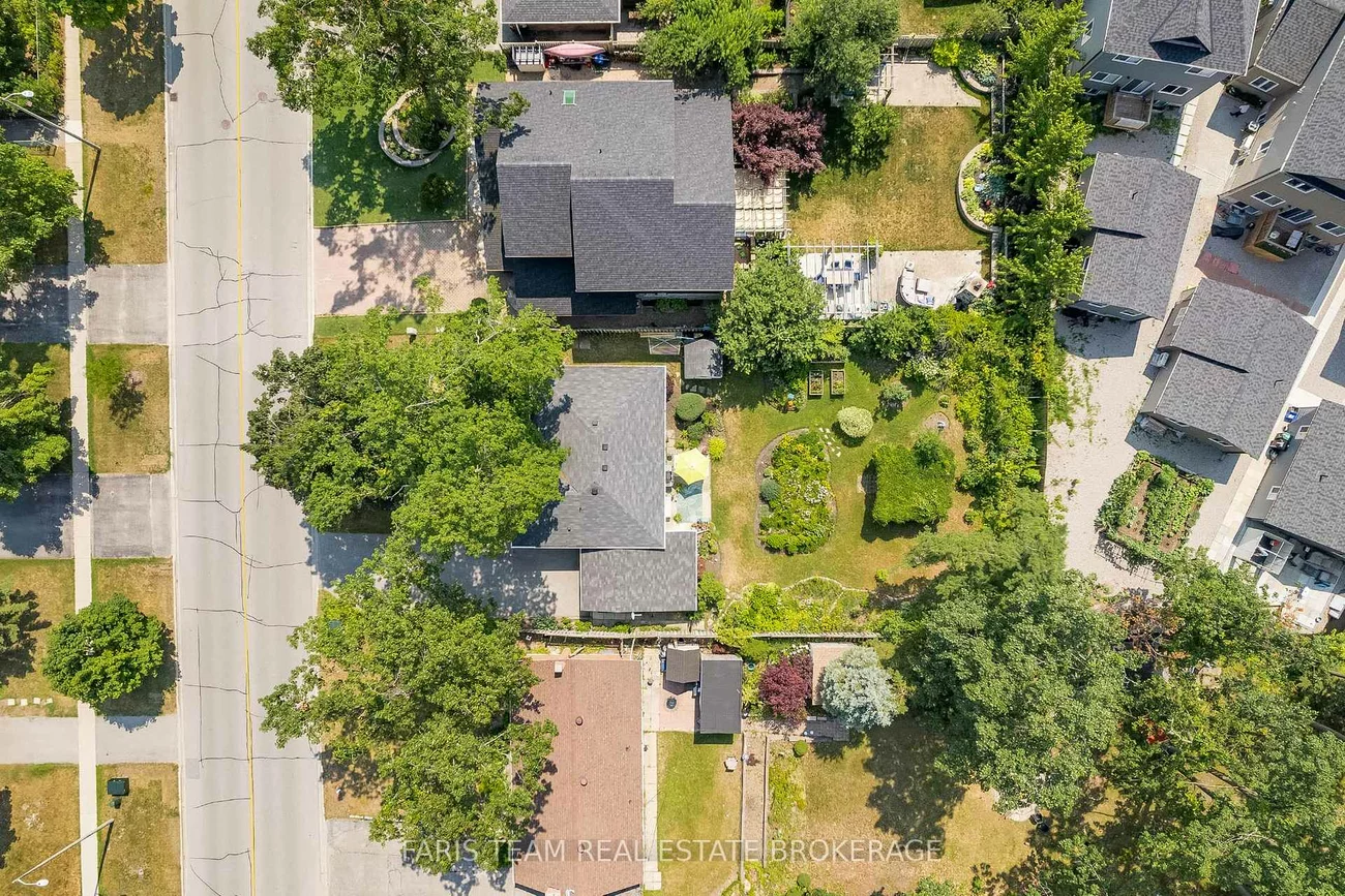 302, Sunnidale, Sunnidale, Barrie