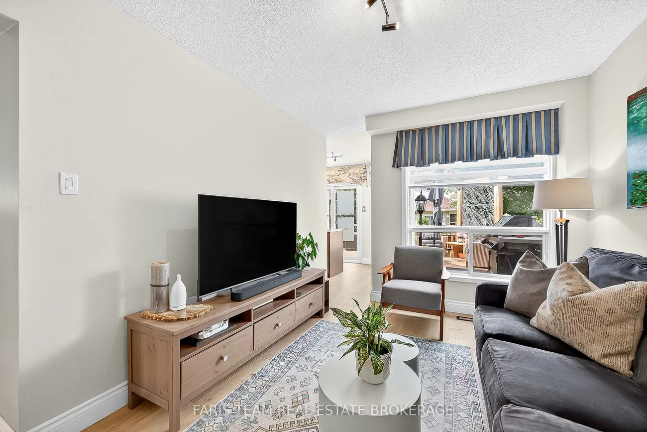 30, Ward, Painswick North, Barrie