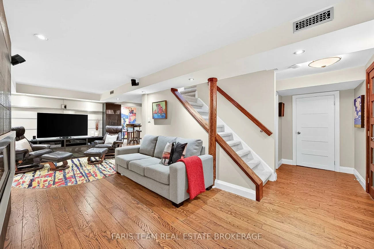 30, Ward, Painswick North, Barrie