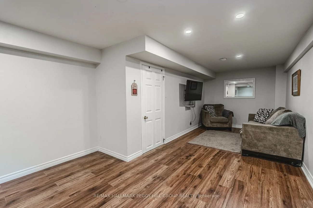 8, River Ridge, Bayshore, Barrie