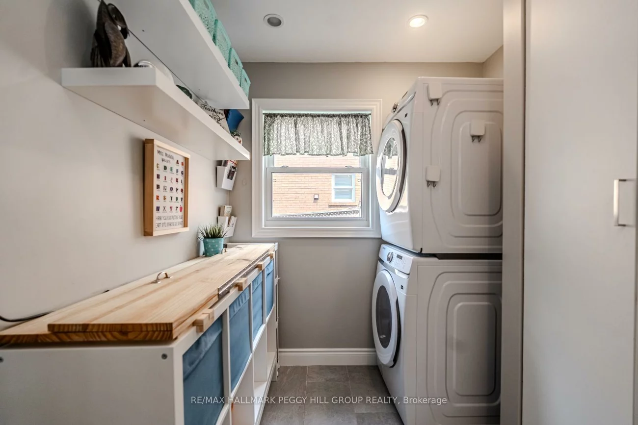8, River Ridge, Bayshore, Barrie