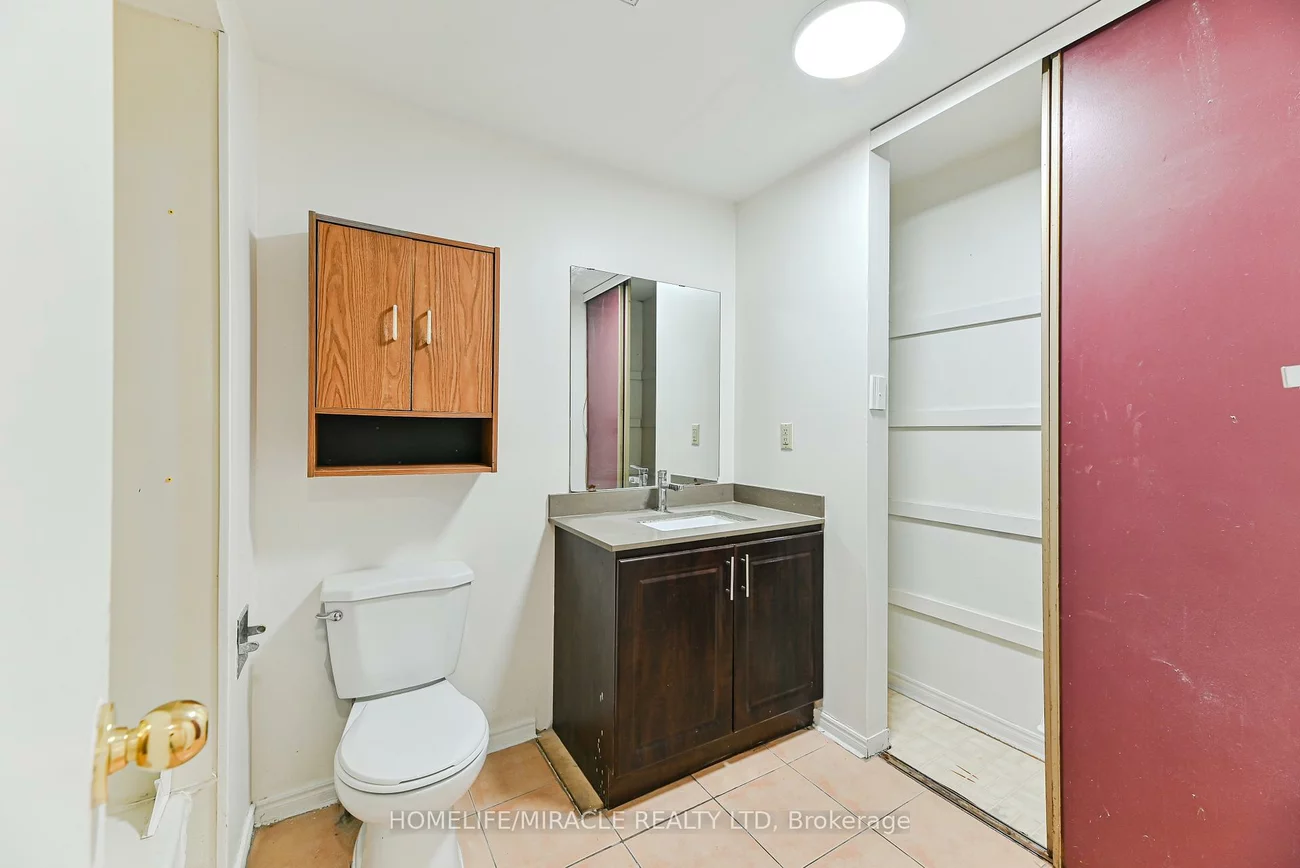 40, Blair, Grove East, Barrie