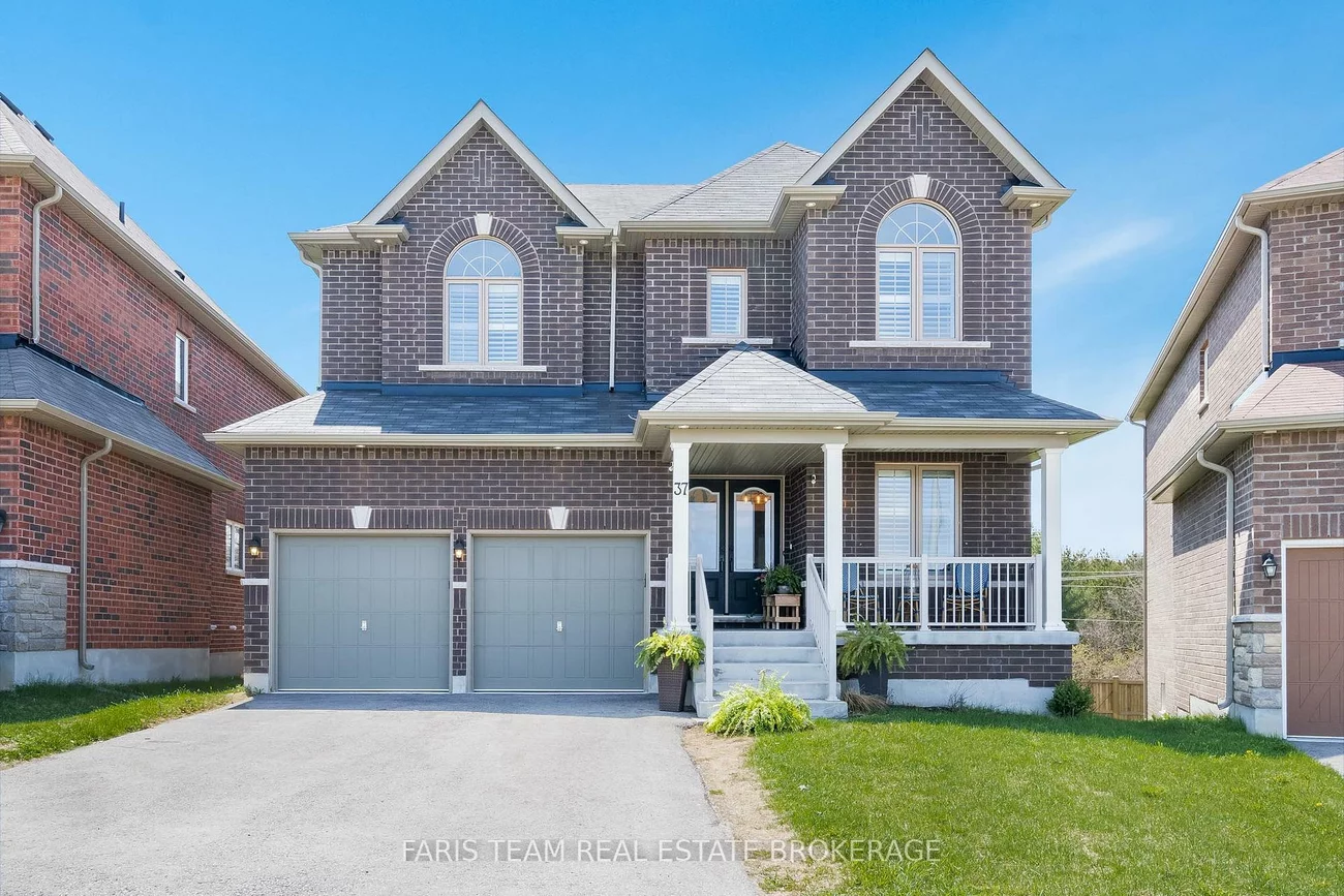 37, Muirfield, Holly, Barrie