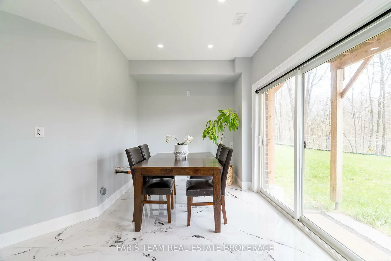 37, Muirfield, Holly, Barrie