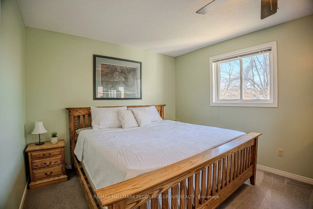 36, Ford, West Bayfield, Barrie