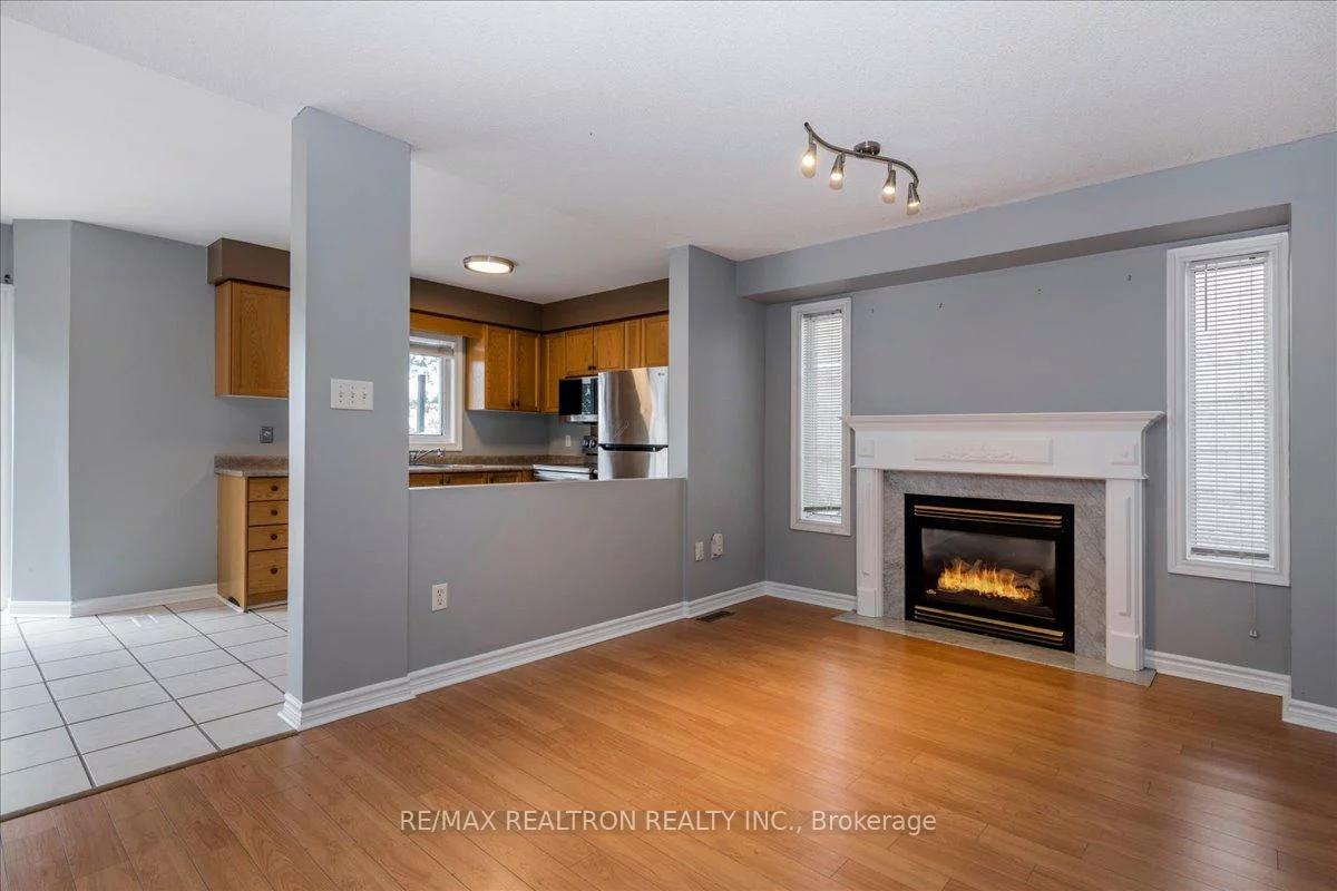 2089, Dwinnell, 400 North, Barrie