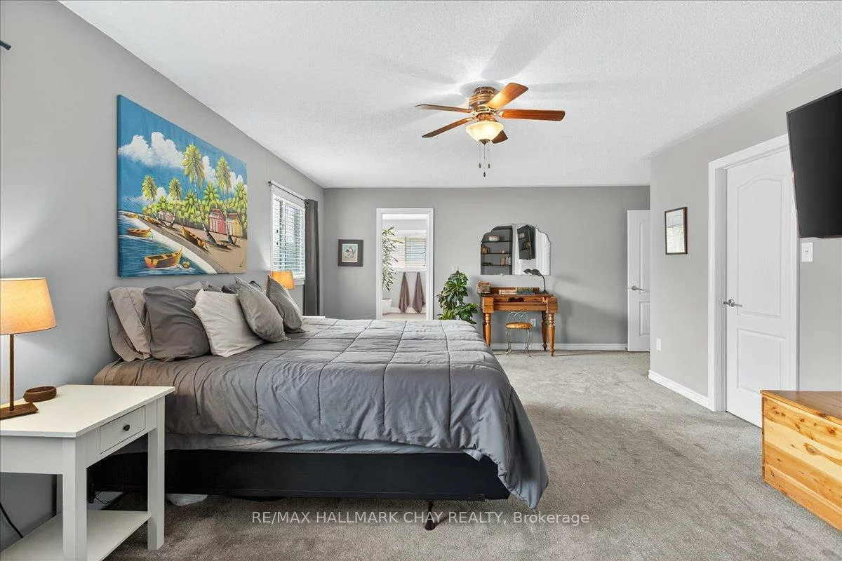 35, Diana, Innis-Shore, Barrie