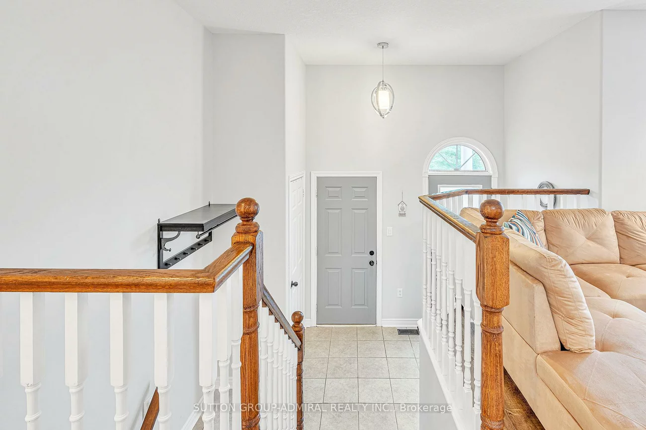 16, Empire, Innis-Shore, Barrie