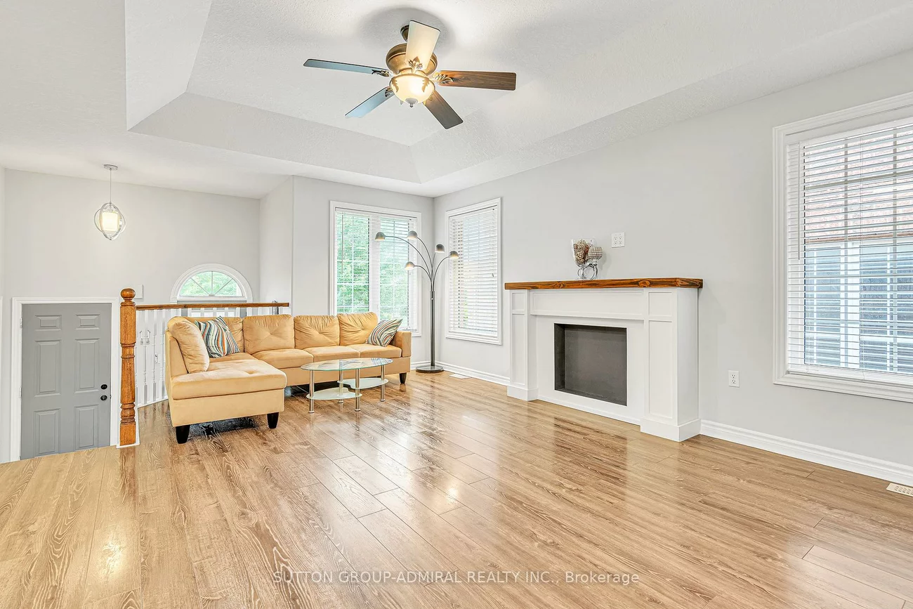 16, Empire, Innis-Shore, Barrie