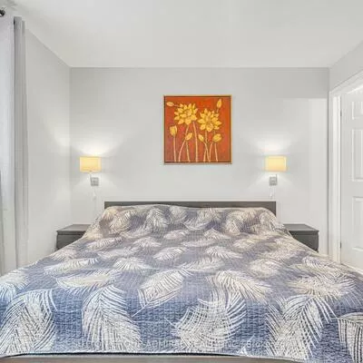 16, Empire, Innis-Shore, Barrie