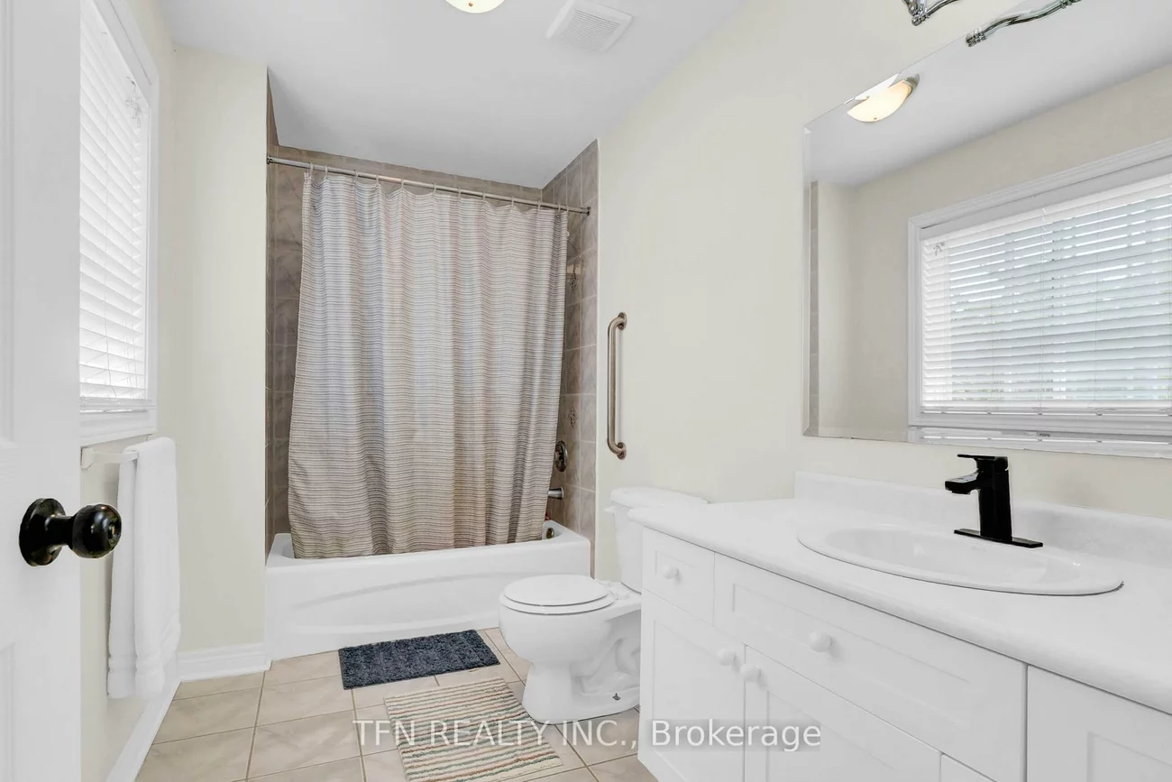 34, Balmoral, Innis-Shore, Barrie