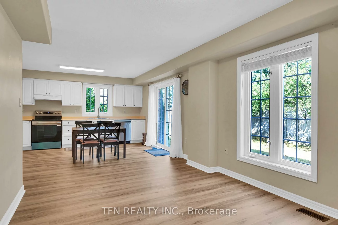 34, Balmoral, Innis-Shore, Barrie