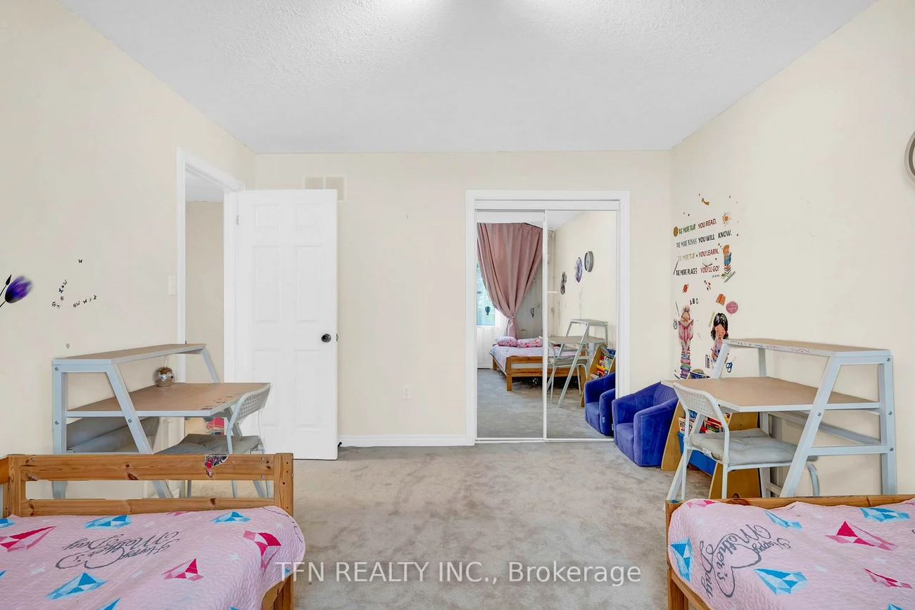 34, Balmoral, Innis-Shore, Barrie