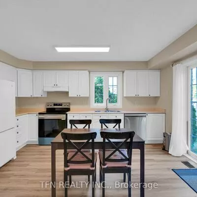 34, Balmoral, Innis-Shore, Barrie