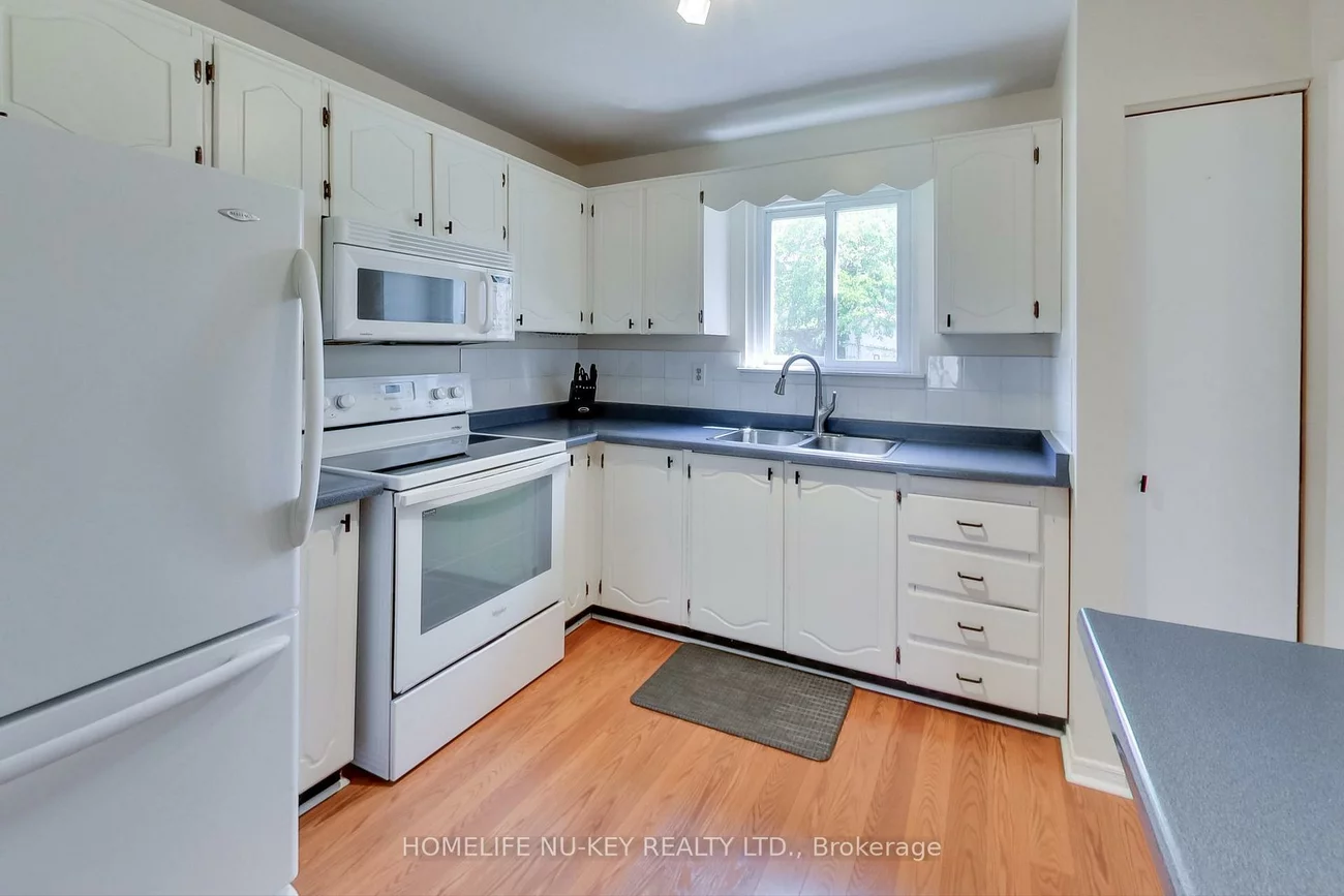 219, Cundles, Letitia Heights, Barrie