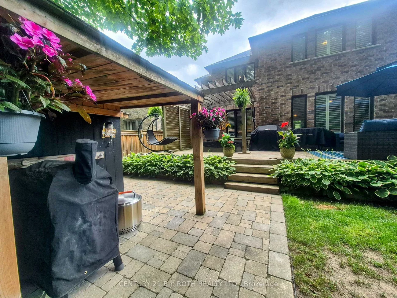 99, Jewel House, Innis-Shore, Barrie