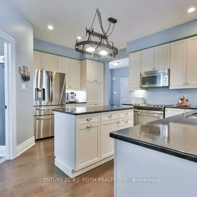 99, Jewel House, Innis-Shore, Barrie