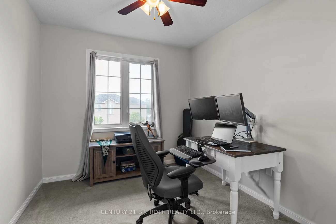 26, Villers, Edgehill Drive, Barrie