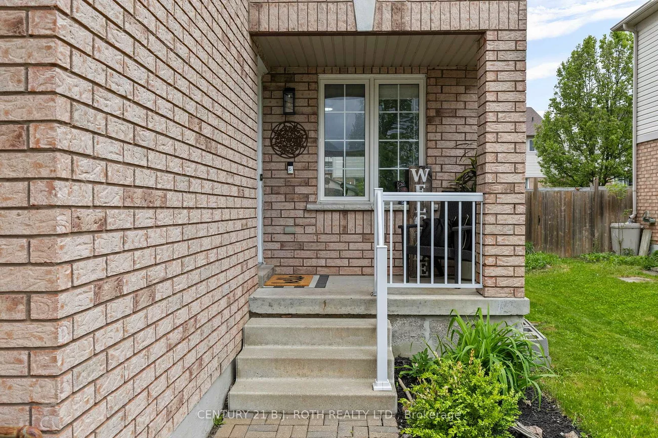 26, Villers, Edgehill Drive, Barrie