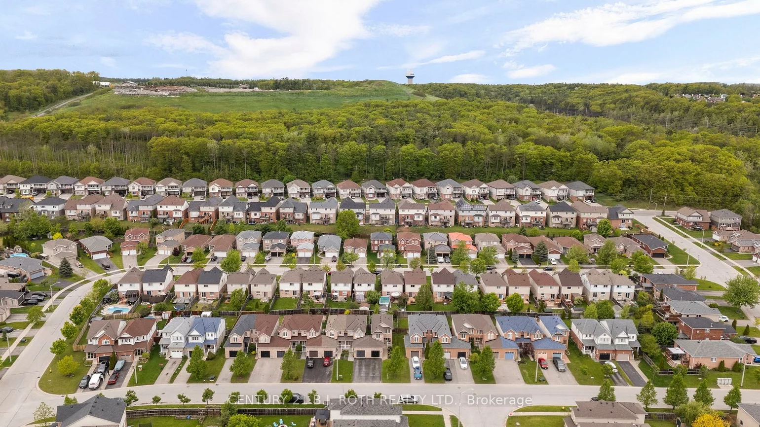 26, Villers, Edgehill Drive, Barrie