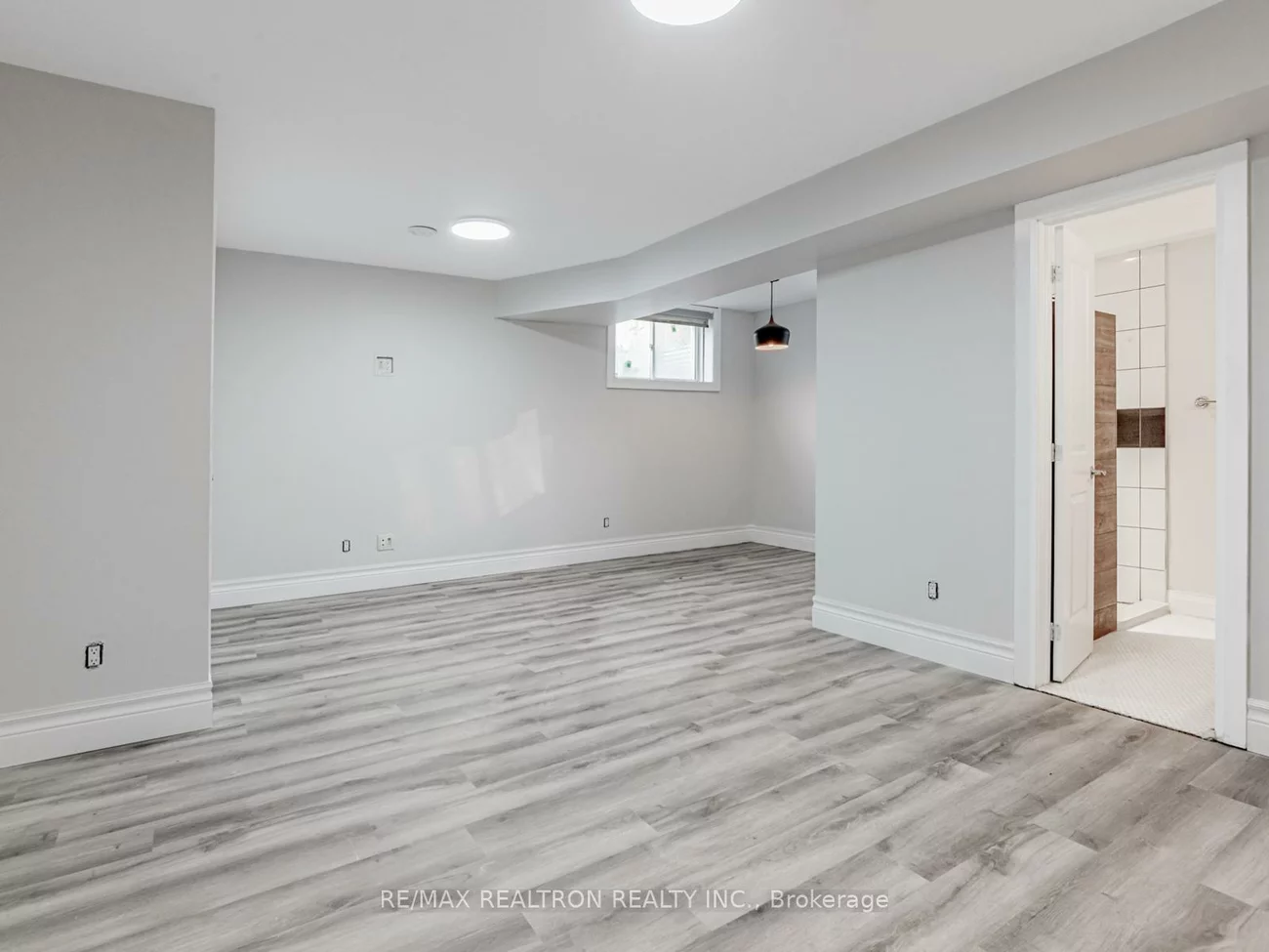 14b, Ferris, Cundles East, Barrie