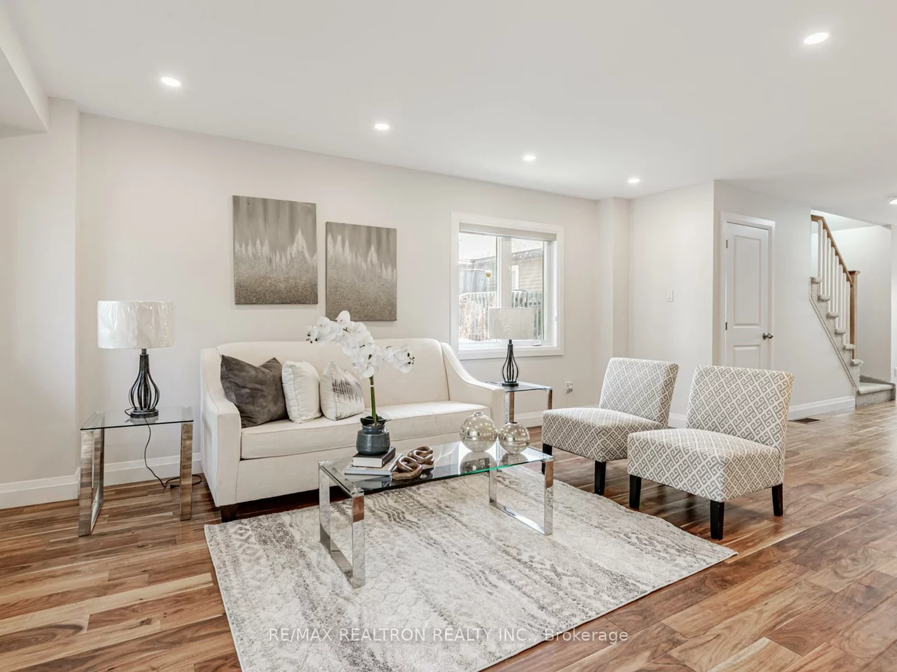14b, Ferris, Cundles East, Barrie