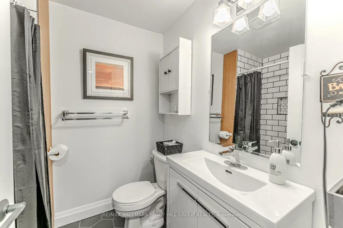 132, Benson, Northwest, Barrie