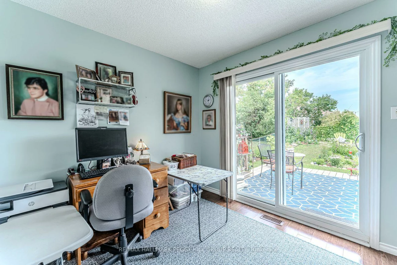 132, Benson, Northwest, Barrie