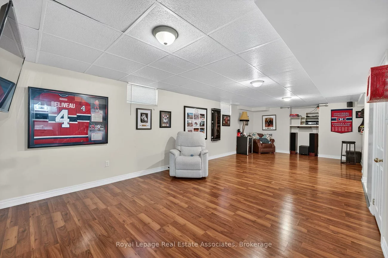 56, Bird, Edgehill Drive, Barrie