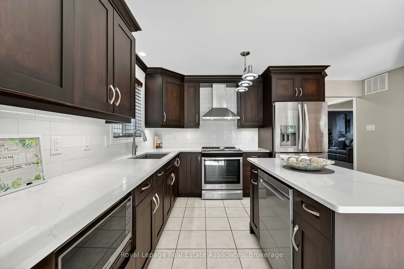 56, Bird, Edgehill Drive, Barrie