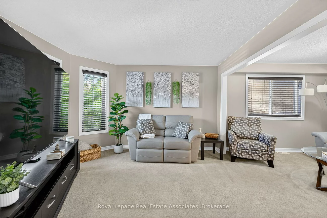 56, Bird, Edgehill Drive, Barrie