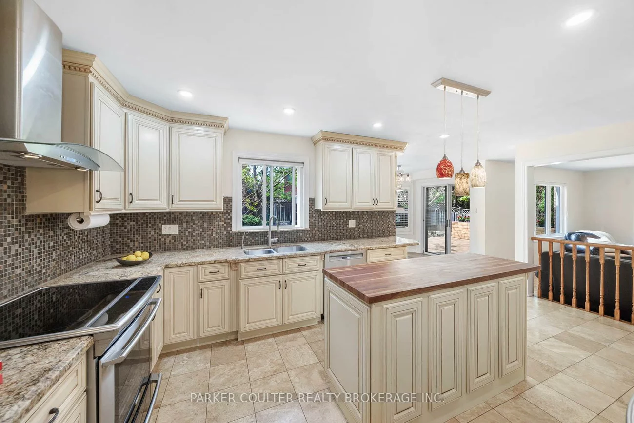 43, Falling Brook, Bayshore, Barrie