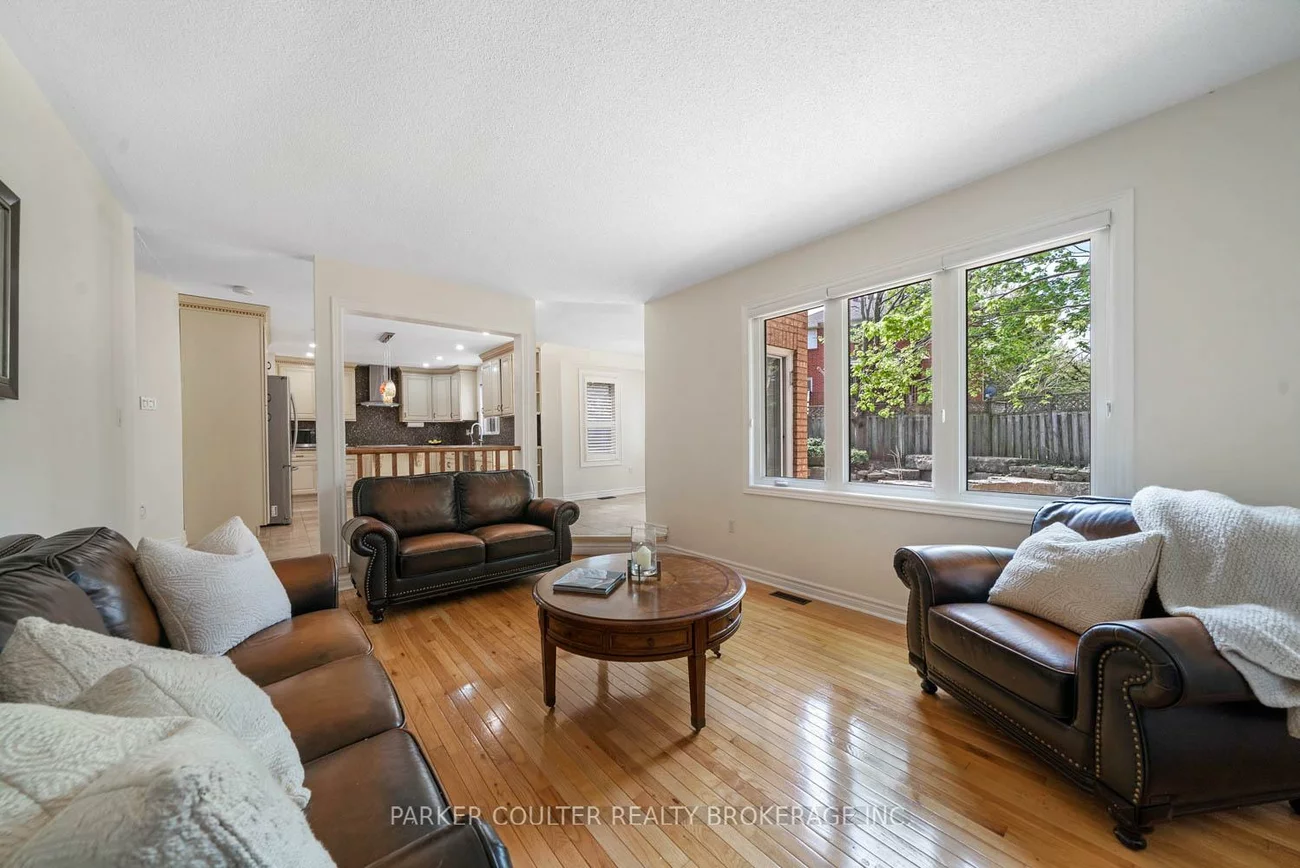 43, Falling Brook, Bayshore, Barrie