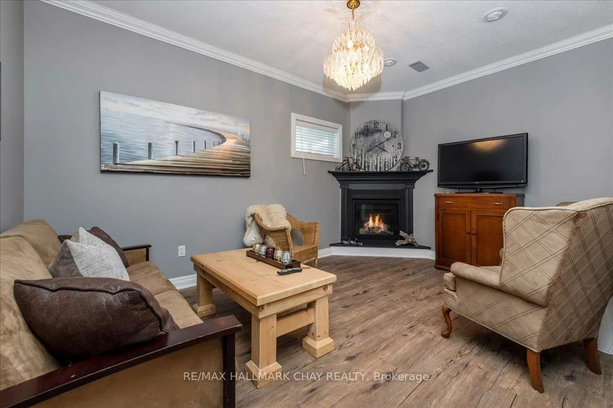 114, Chieftain, Allandale Heights, Barrie