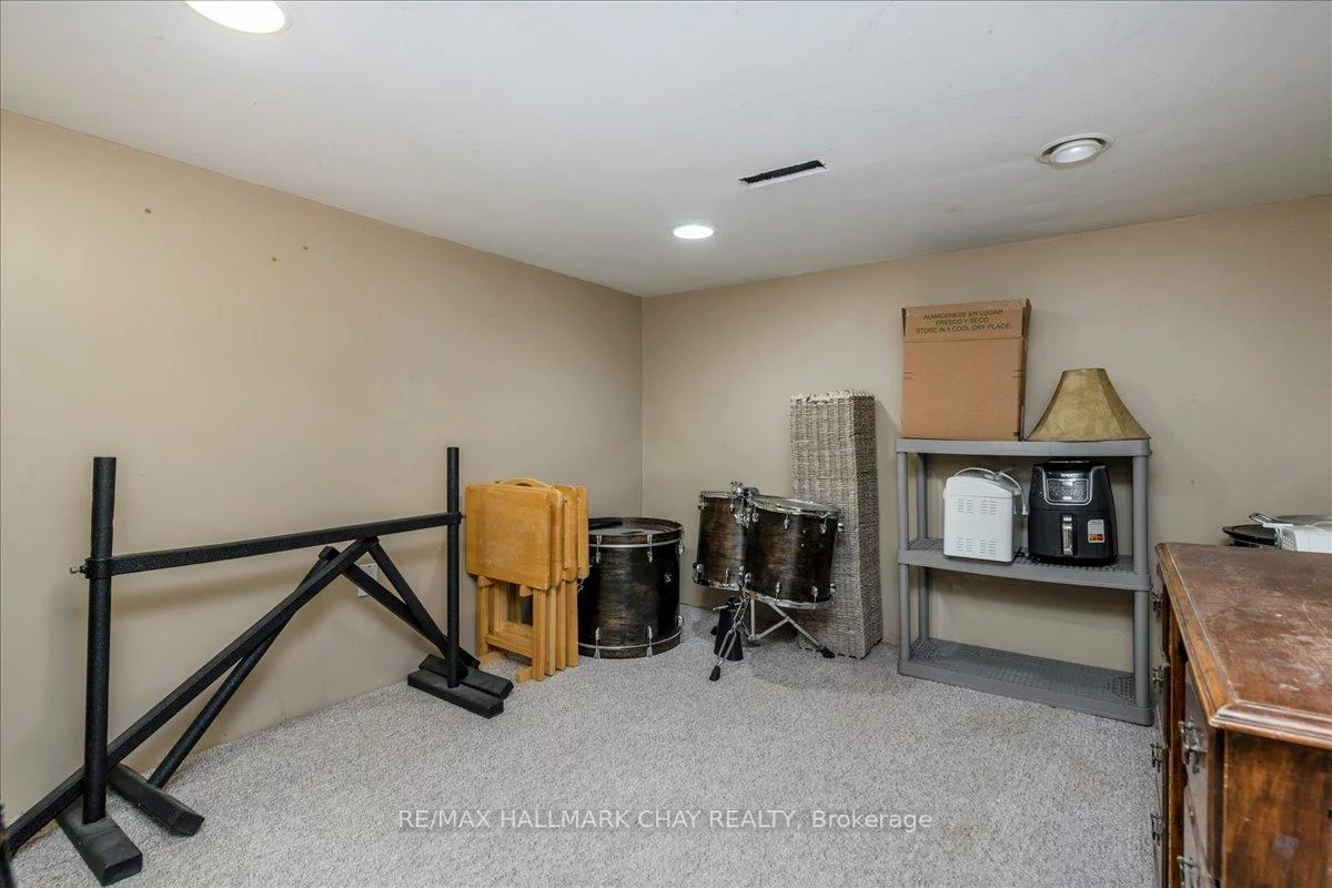 114, Chieftain, Allandale Heights, Barrie