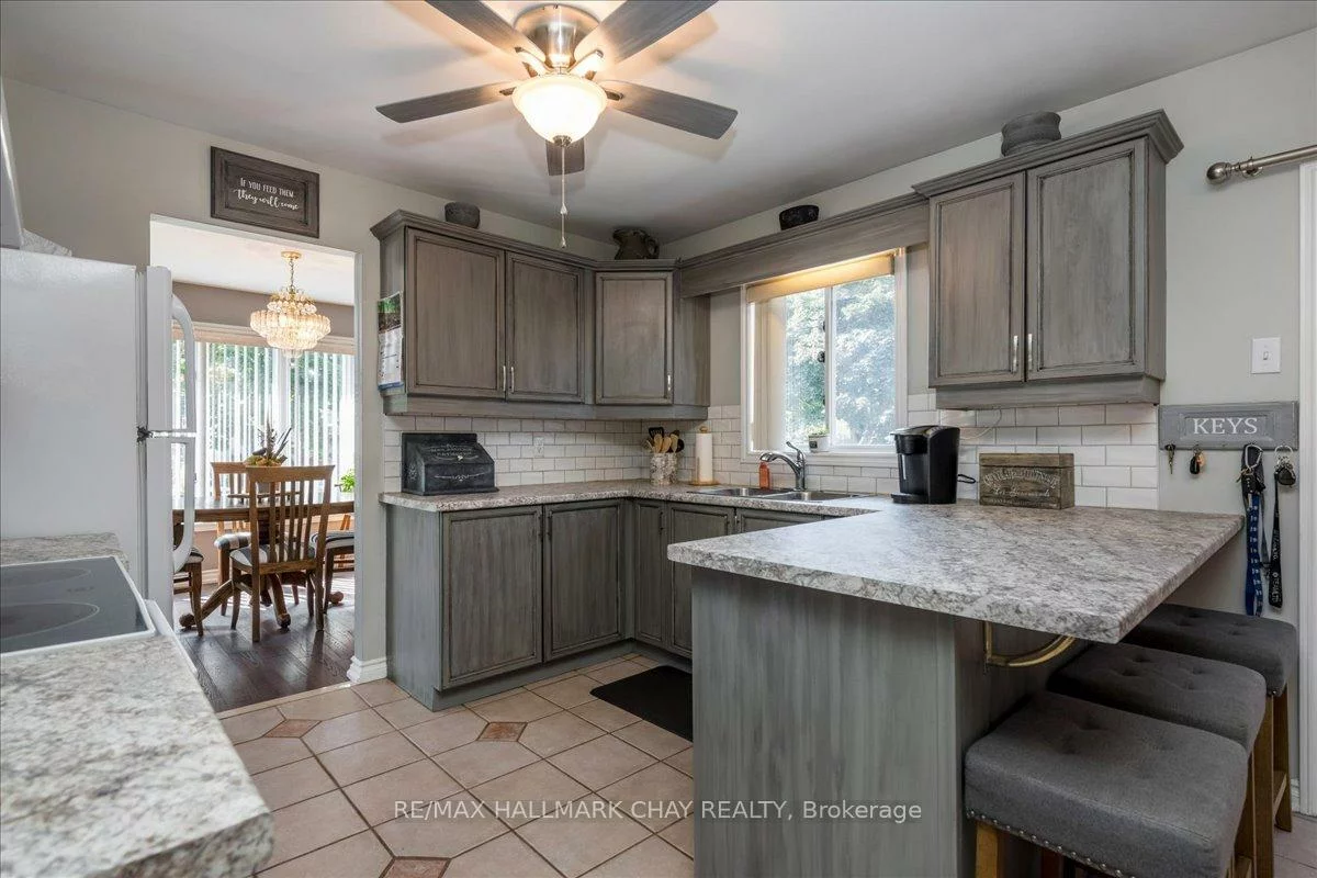 114, Chieftain, Allandale Heights, Barrie