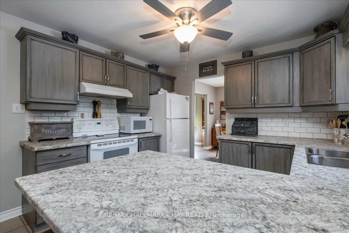 114, Chieftain, Allandale Heights, Barrie